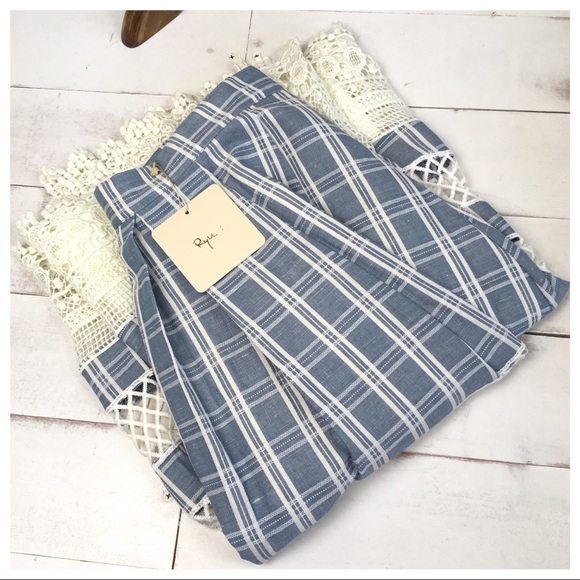 Classic Farmhouse Skirt - Picture 7 of 8